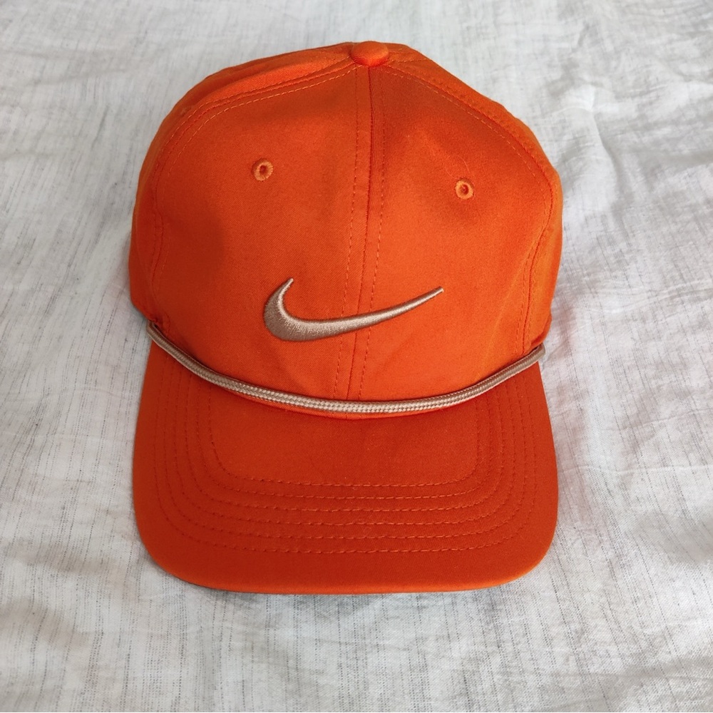 Nike Classic99 Dri-FIT Orange Cap NWOT